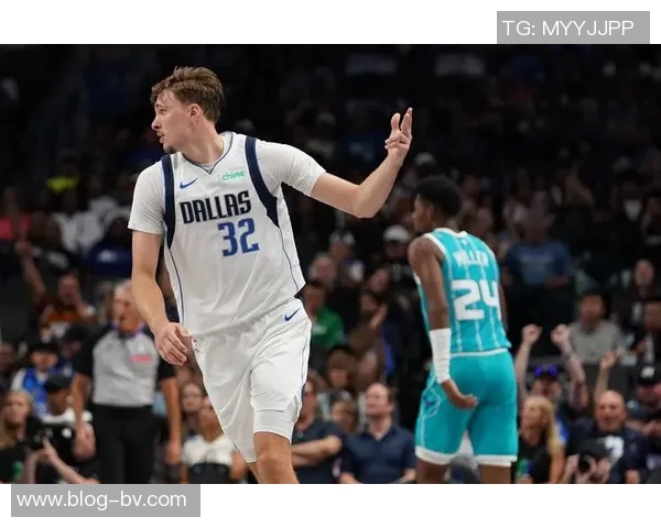 明日独行侠对阵火箭濃眉连续缺阵莱夫利也将继续缺席比赛